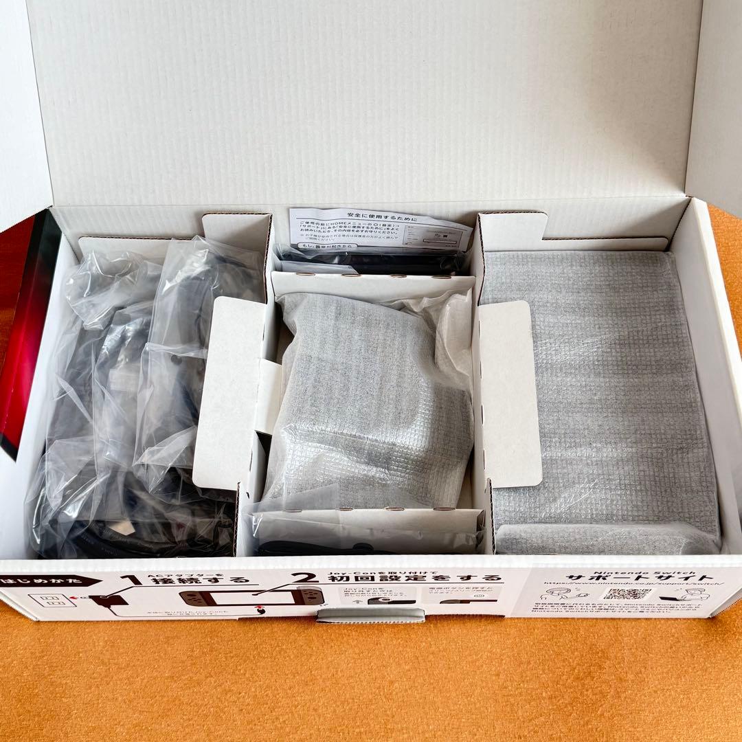 Switch Nintendo グレー　本体