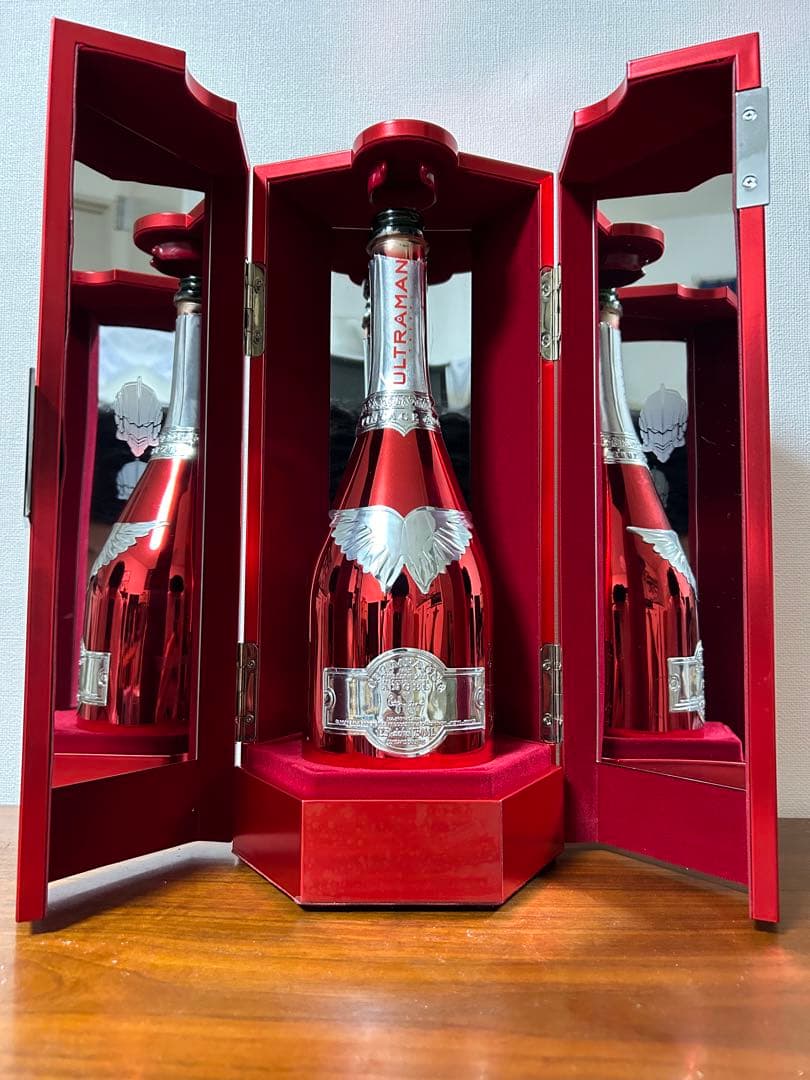 エンジェル シャンパン ヴィンテージ2008 ウルトラマンエディション(空箱)