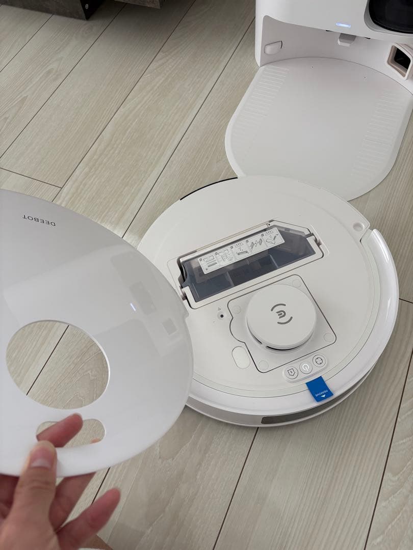 ロボット掃除機 水拭き機能付き 最新型‼️4回程使用‼️1万値下げしました。