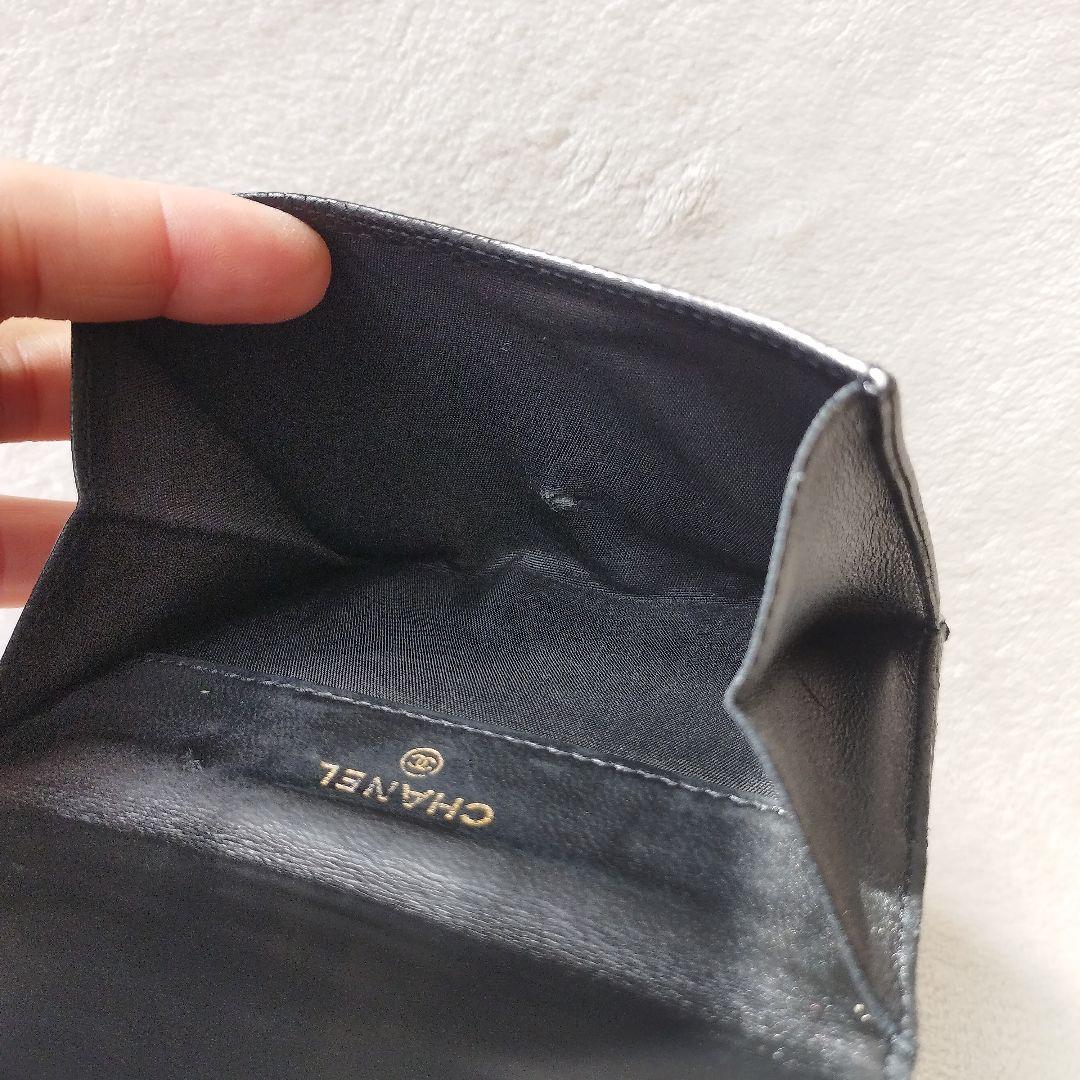 CHANEL シャネル　キャビアスキン　二つ折り財布 ブラック　メンテナンス済