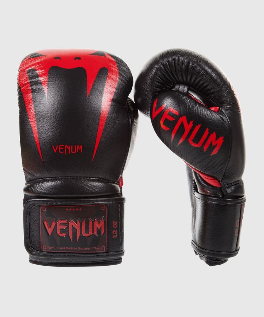 aaajm Venum Giant 3.0 ボクシンググローブ ブラック