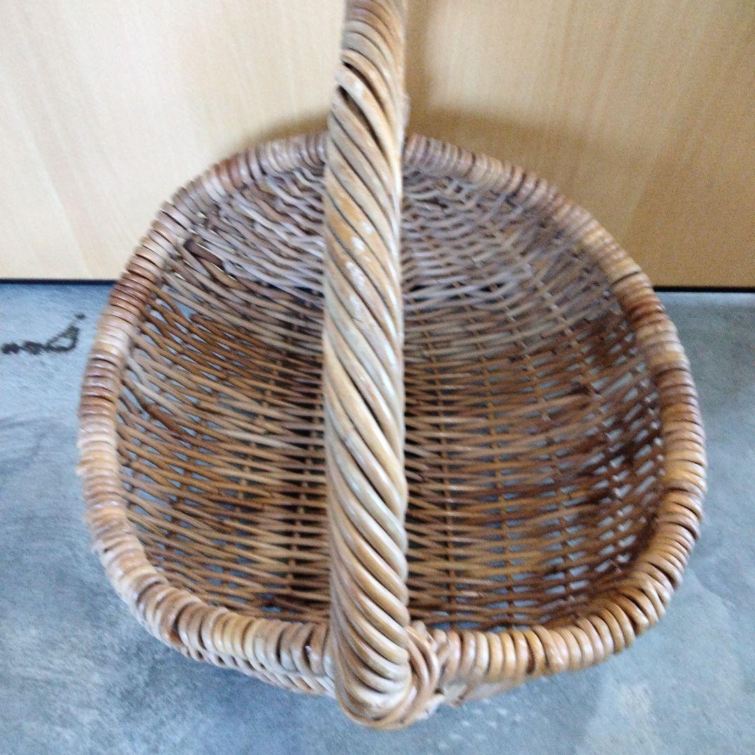アンティーク　ナチュラル　大きなバスケット　籘かご