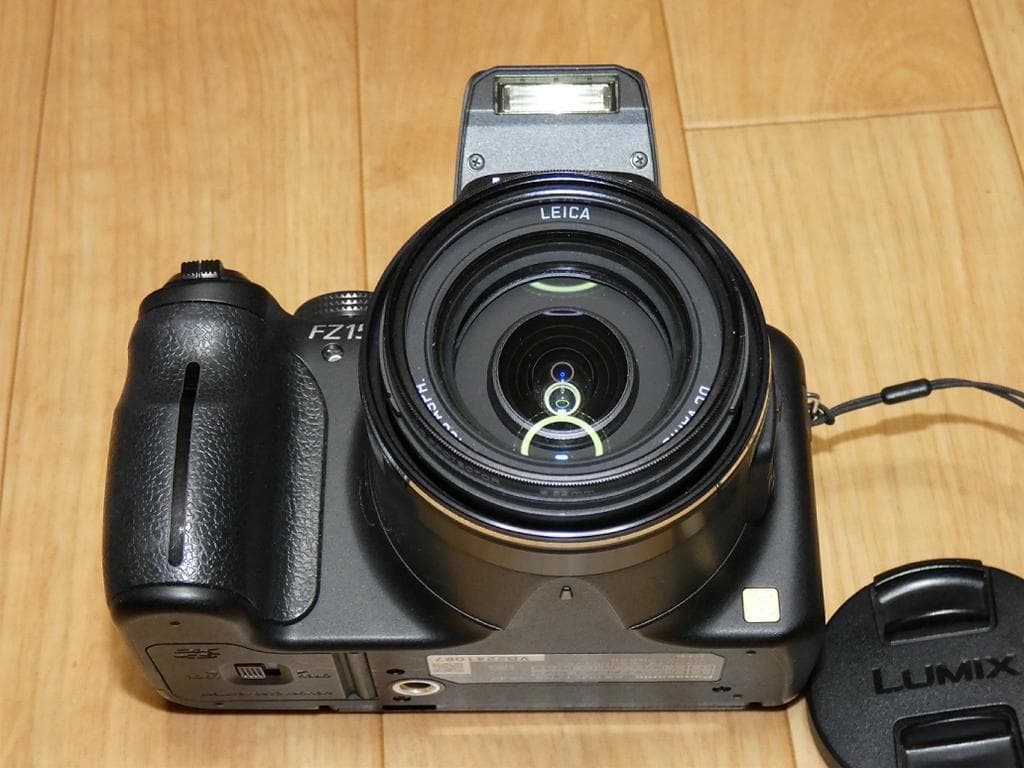 Panasonic LUMIX DMC-FZ150 デジタルカメラ