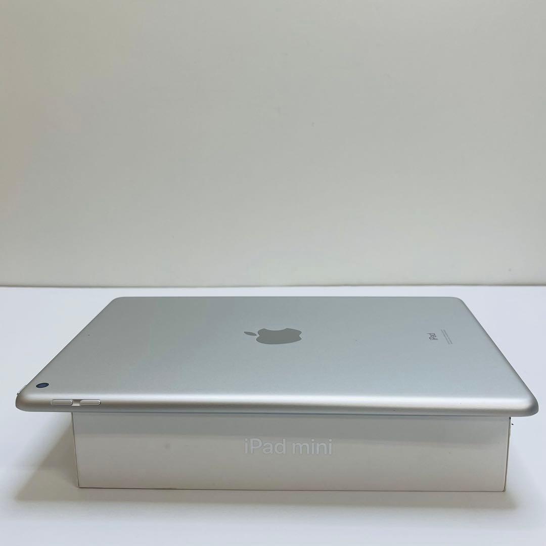 iPad 第7世代 32GB Wi-Fi A2197 バッテリー100％