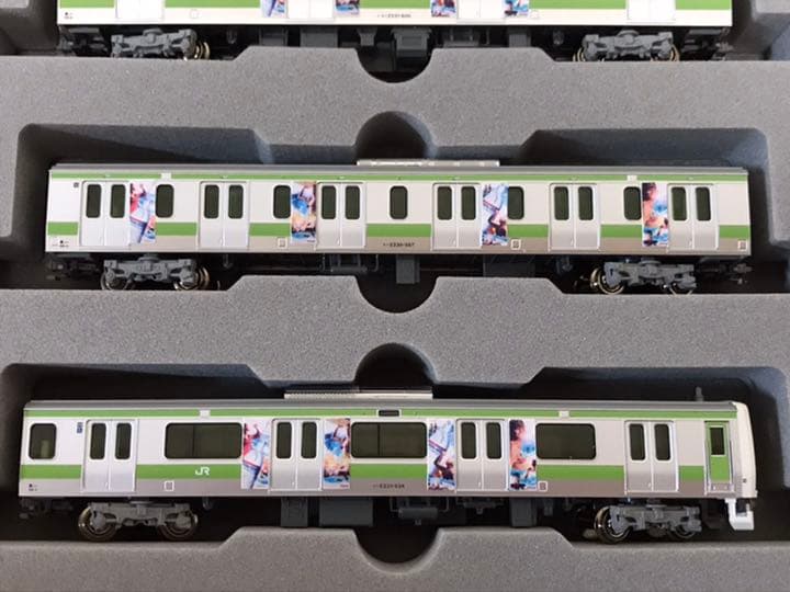 【ラッピング車】KATO 10-258,259 E231系500番台山手線