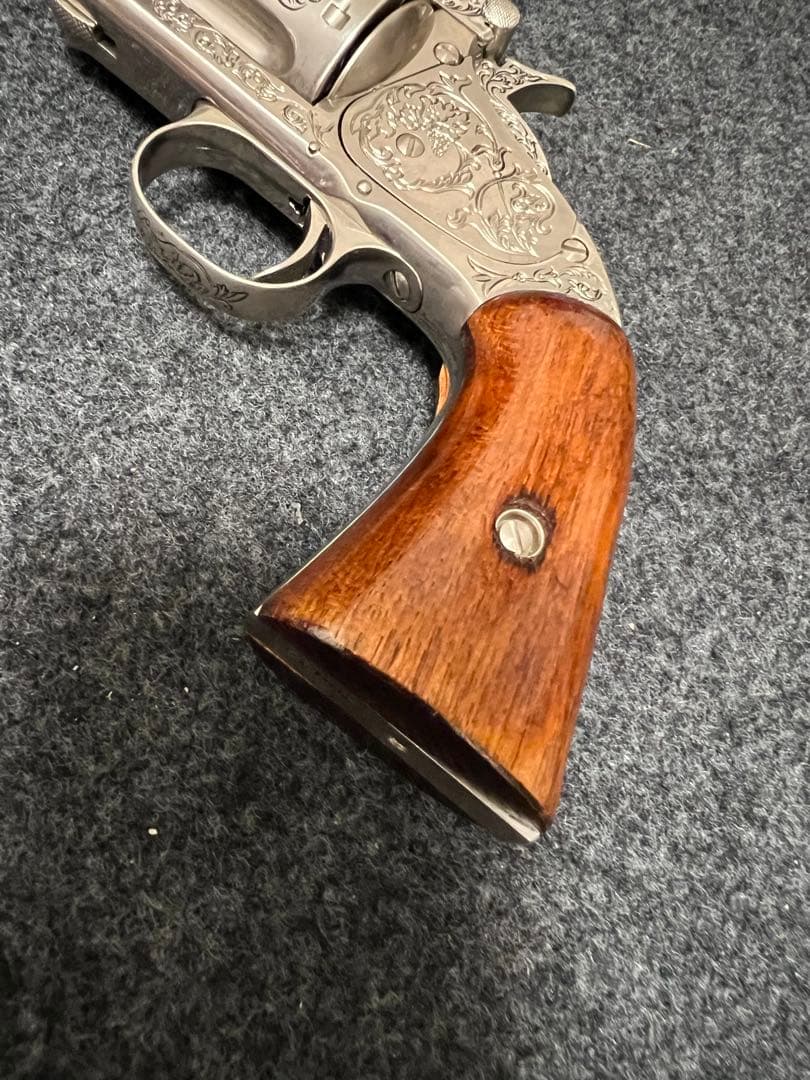 ワイアットアープ　４４口径　リボルバー