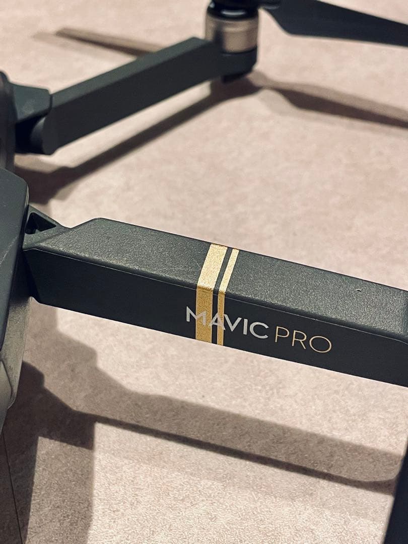 ドローン DJI Mavic Pro フルセット＋付属品有り