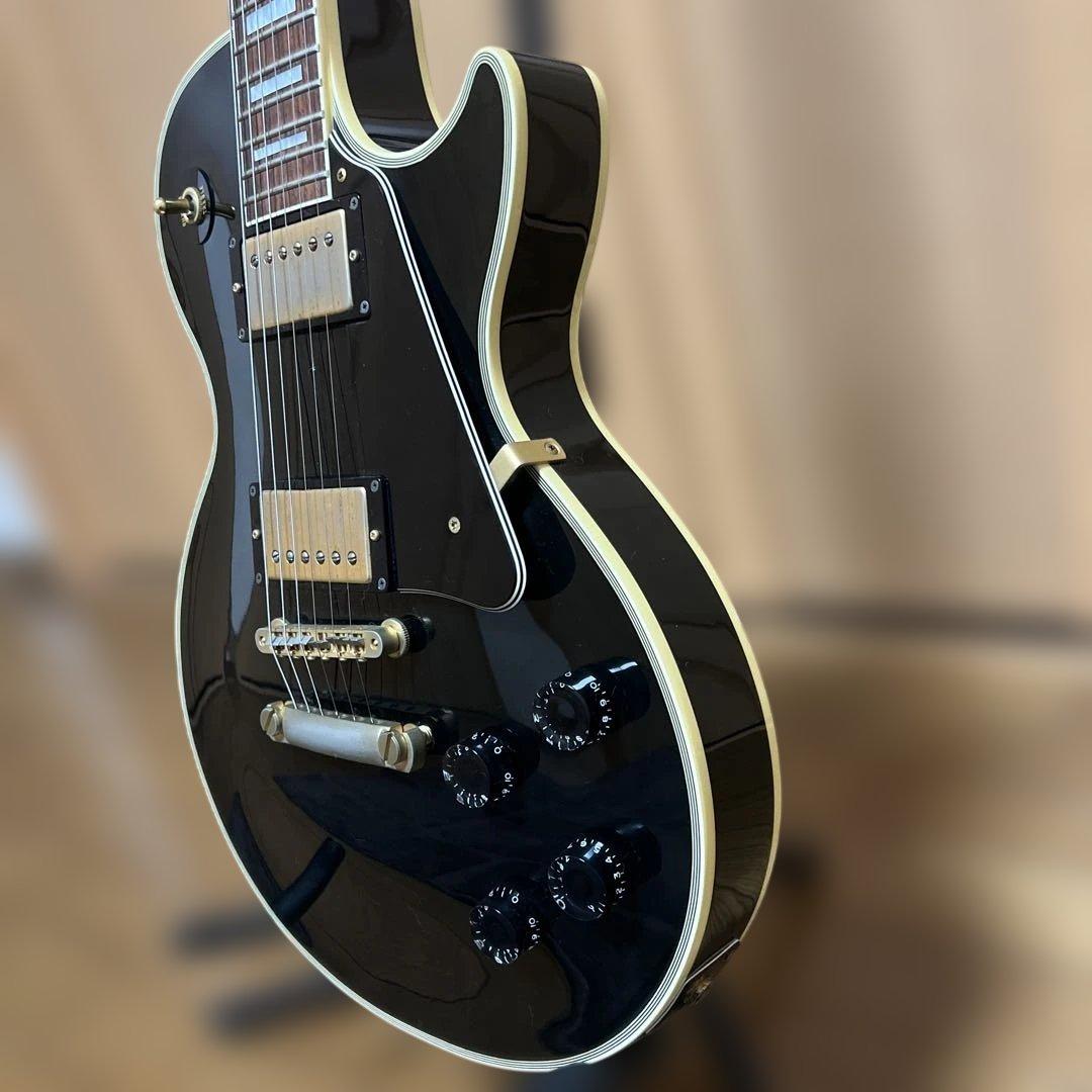 日本製のEpiphone レスポールカスタムモデル LPC-80 EB