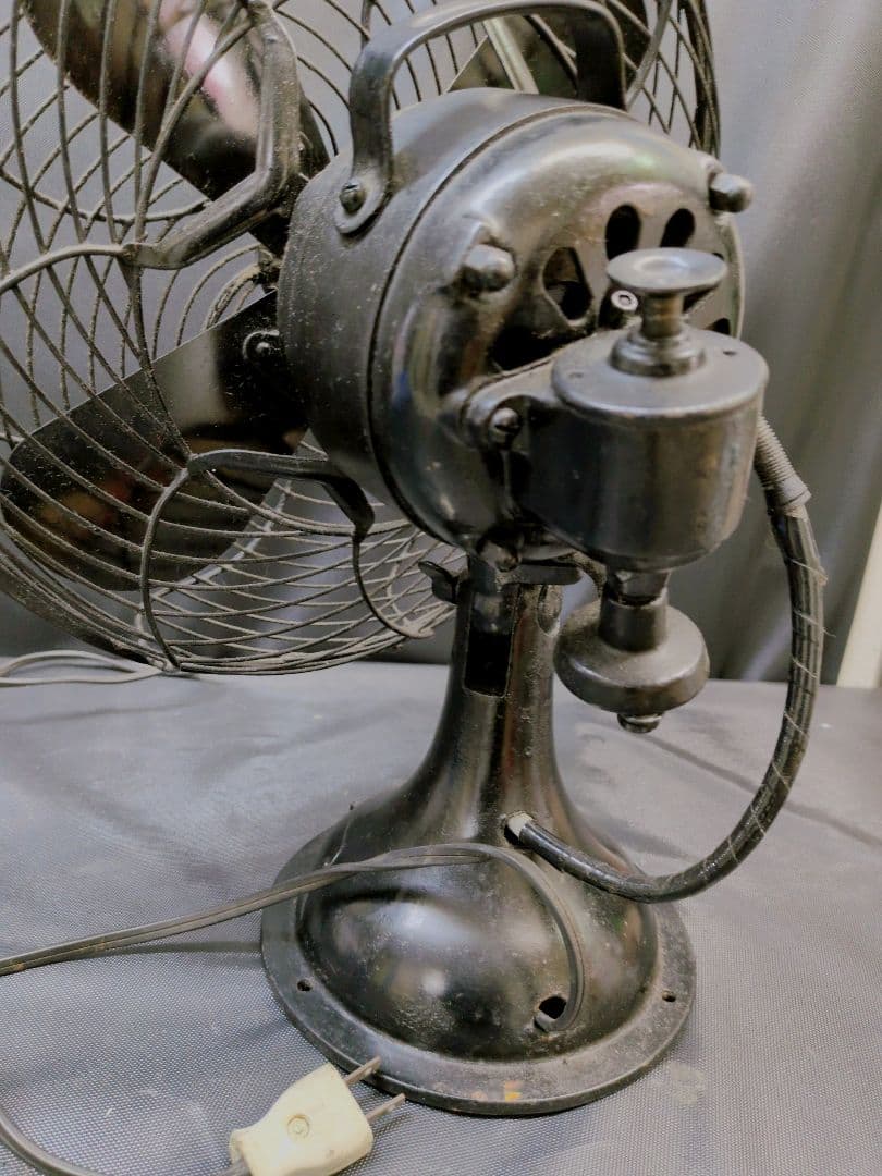 動作品 芝浦製作所 扇風機 C-7032? 4枚羽 昭和レトロ　M2844