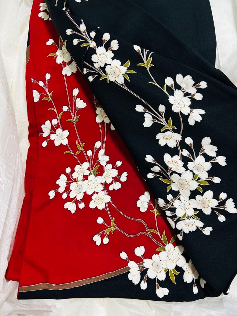 振袖 成人式1回使用のみ 200万円で購入 ブランド着物 フルセット 御所車 赤