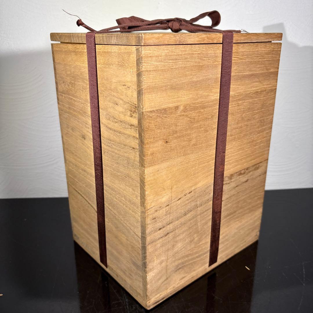 真作　人間国宝　島岡達三　地釉象嵌縄文扁壷