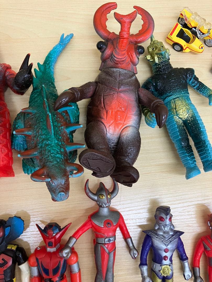 【ウルトラマン怪獣 】昭和レトロおまけつき