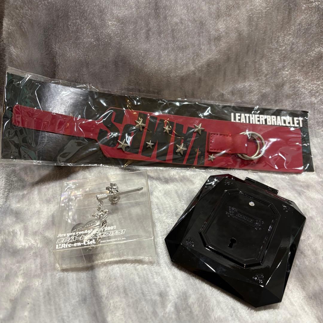 L'Arc〜en〜Ciel hyde ライブグッズ