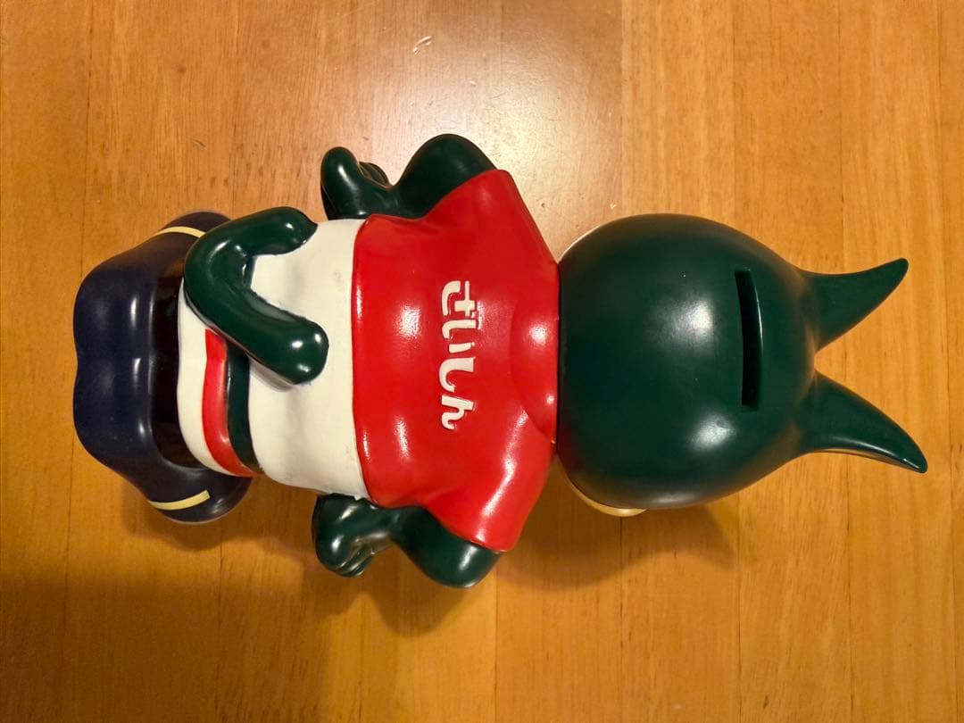 浦和レッズ槙野選手のサイン（背番号入り）入りマスコットキャラクター