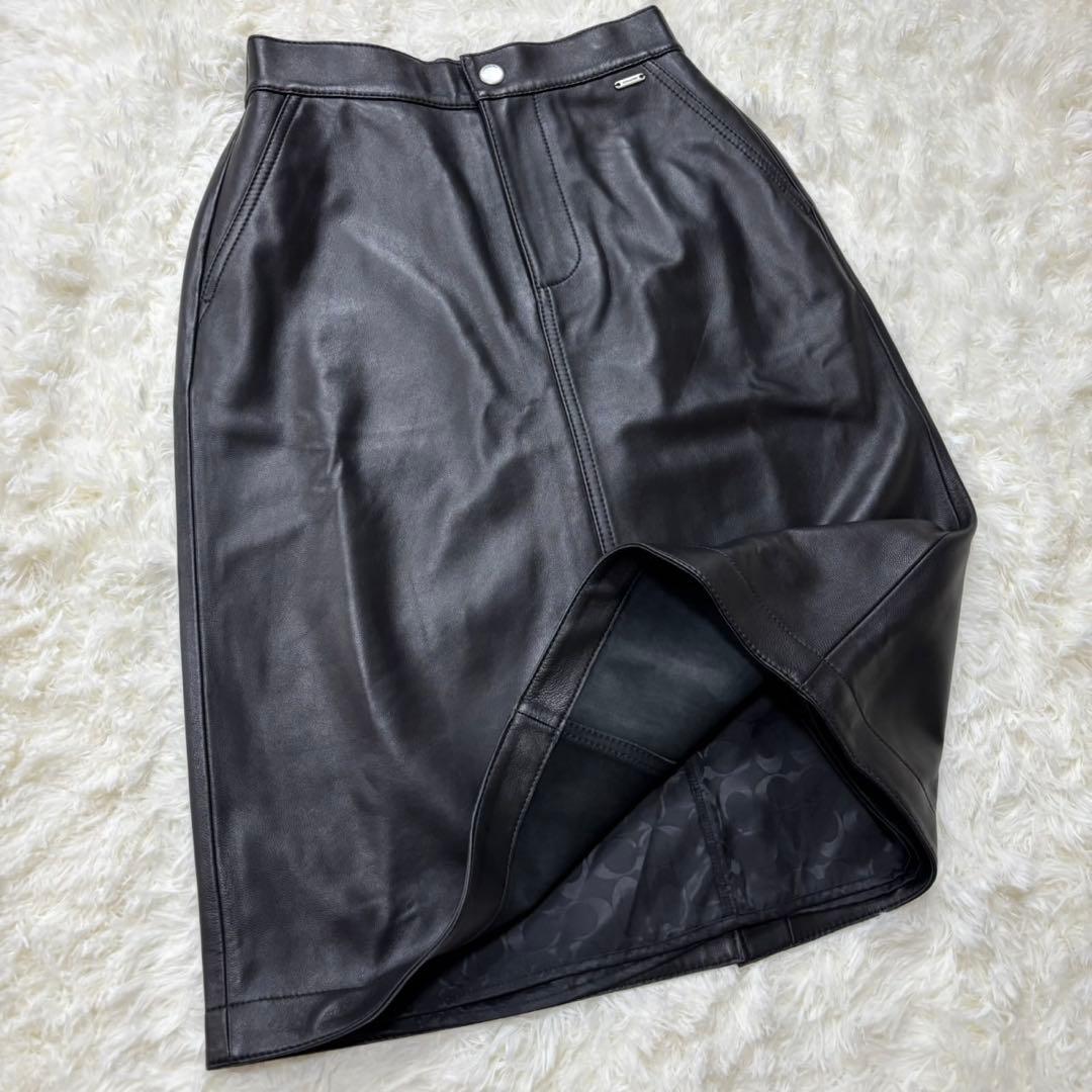 【新品未使用】羊革 本革 COACH コーチ レザースカート