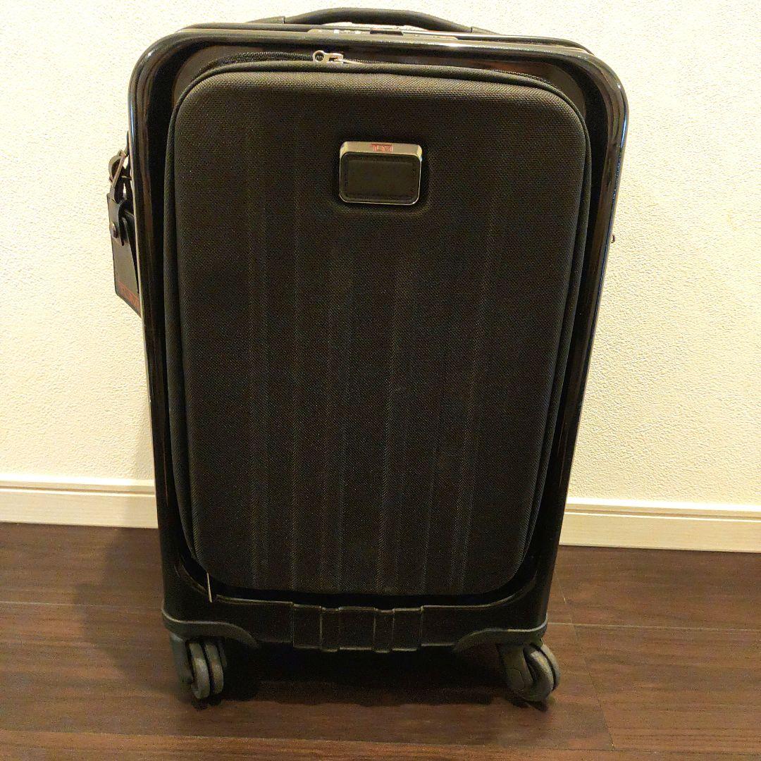 TUMI スーツケース機内持込サイズ　4輪キャスター