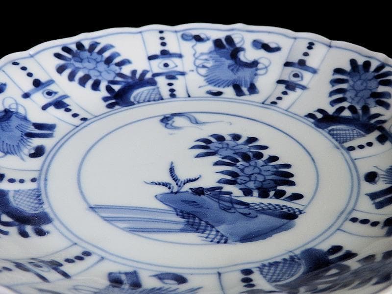 平戸　伊万里　染付　芙蓉手　隠れ蓑に花の図　６寸皿　２枚　E179AS-CSh