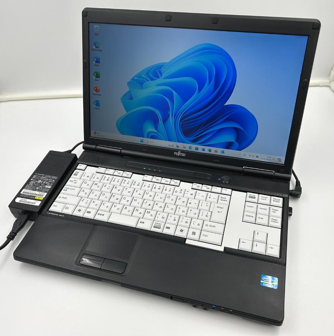 ノートパソコン windows11 オフィス付き core i5 A561/D