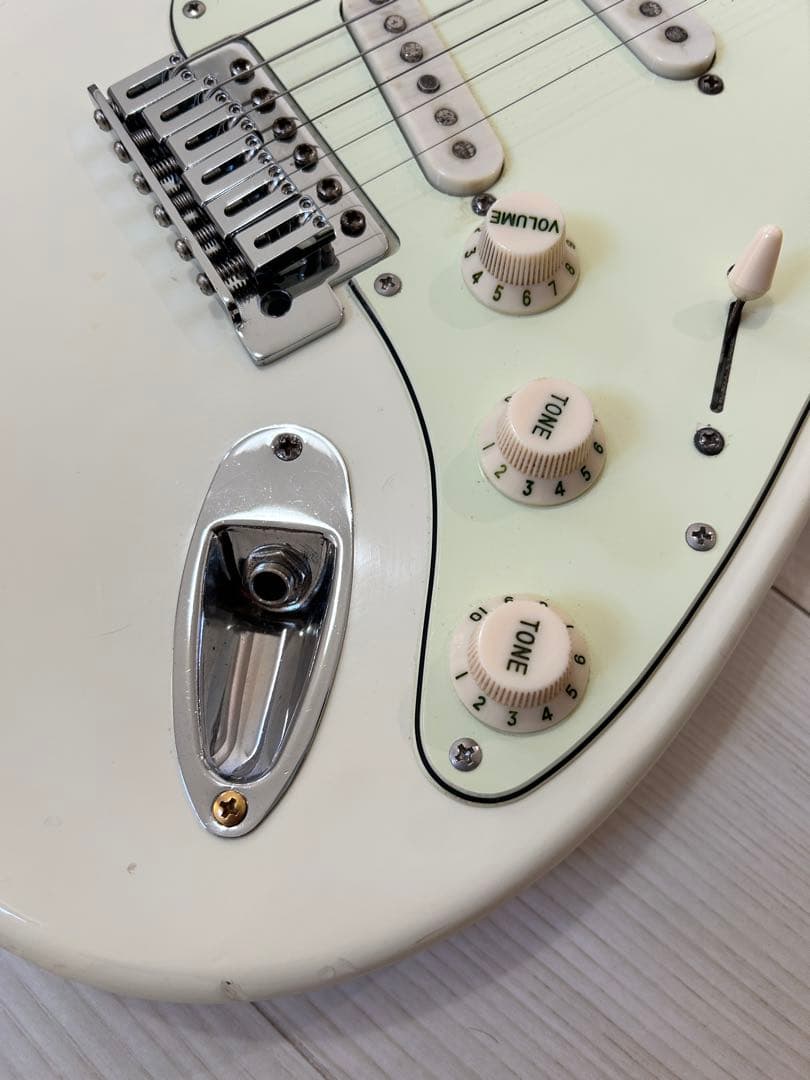 ギター Bacchus UNIVERSE SERIES BST-250? 350?