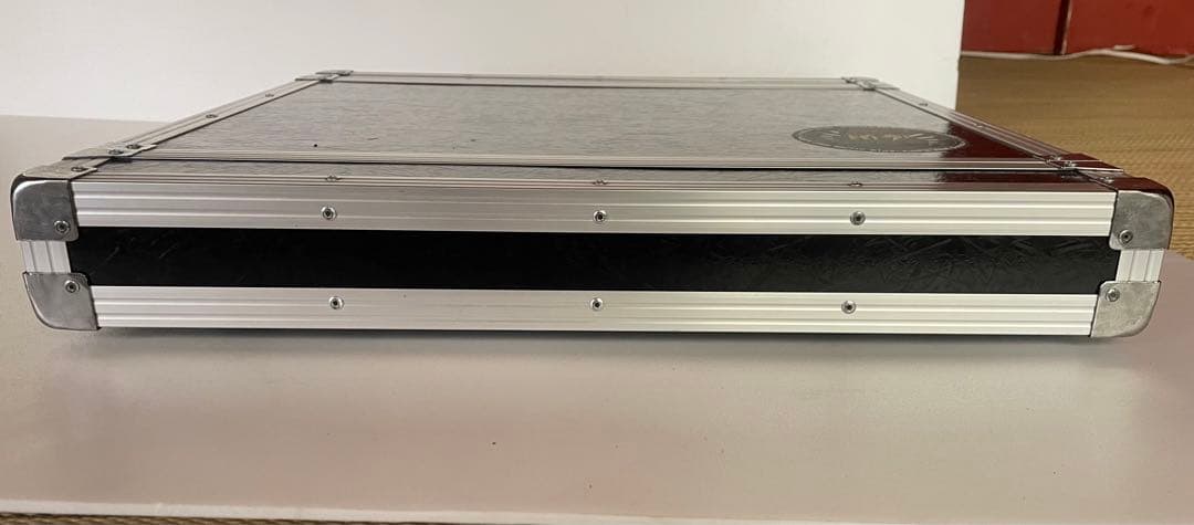 ケースなし完動美品Universal audio Apollo8Quad