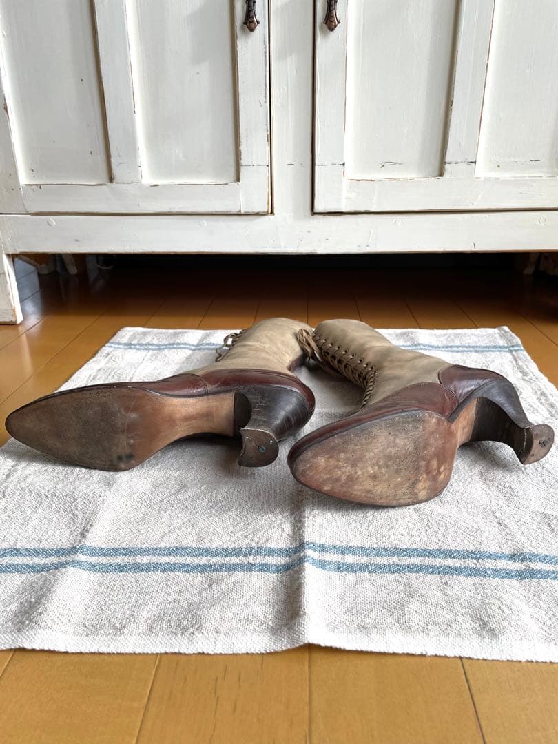 ♡アンティーク　ヴィクトリアン　フランス　レースアップブーツ　ベージュ　ブラウン