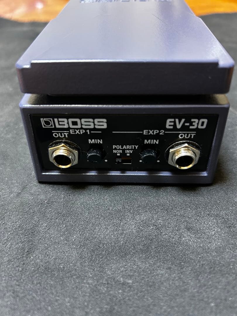 BOSS EV-30 デュアルエクスプレッションペダル箱付き