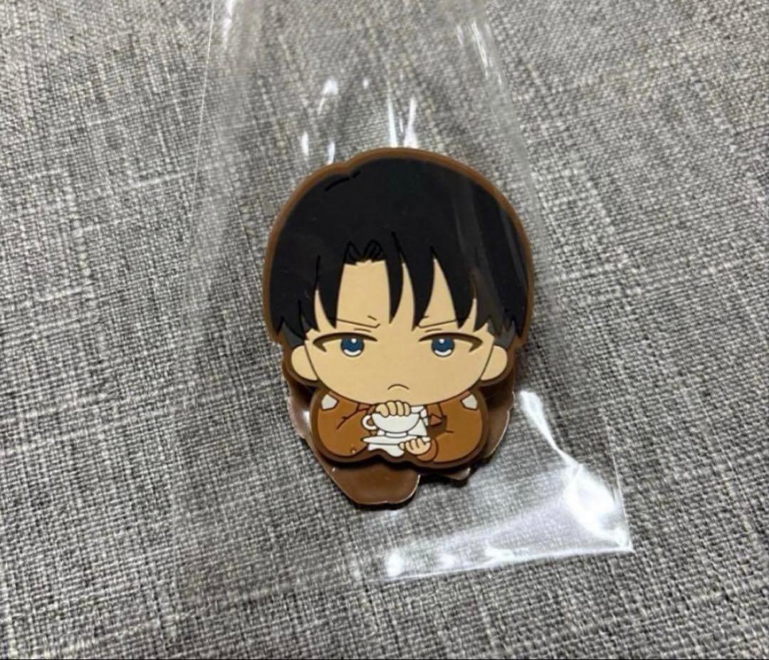 進撃の巨人 リヴァイ のっかりラバークリップ