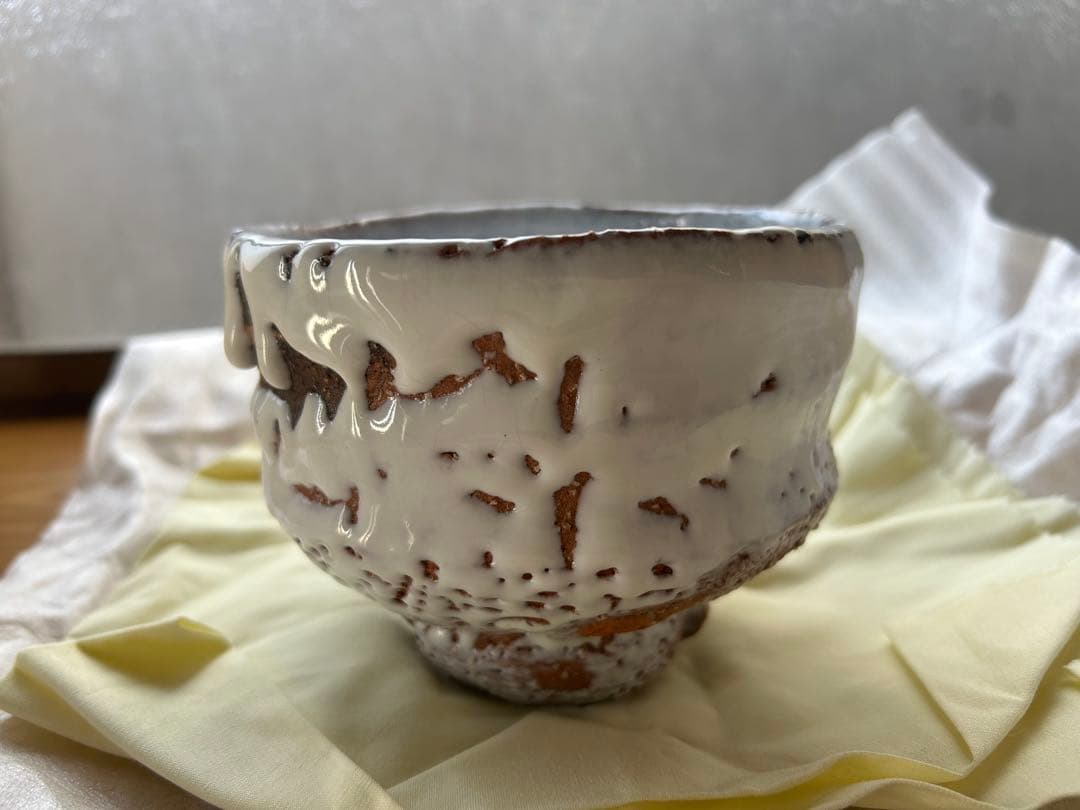 ど*読様 萩焼　北浜山　泥詩　茶碗 滴り釉薬 木箱付き