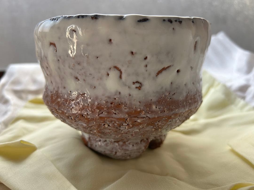 ど*読様 萩焼　北浜山　泥詩　茶碗 滴り釉薬 木箱付き