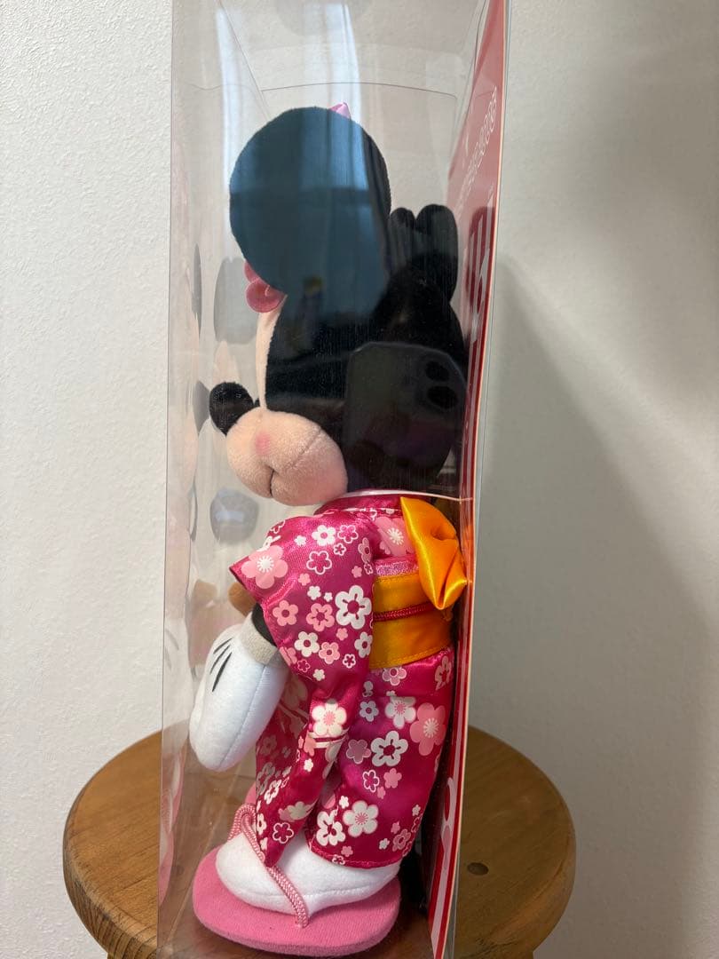 ディズニーストア　2005 ミッキー&ミニー　お正月　着物　ぬいぐるみ