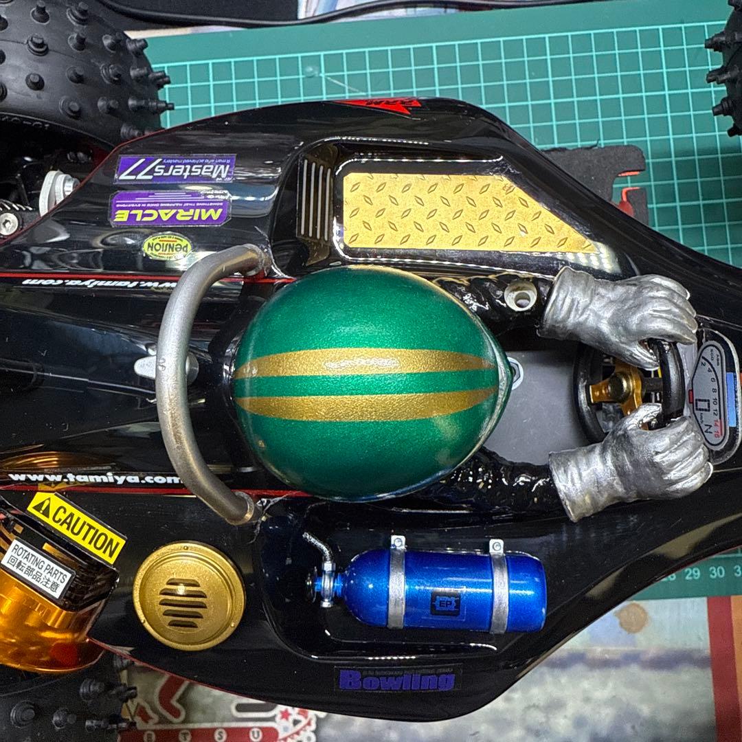 タミヤ1/10 アバンテ(2011)ブラックスペシャルメカ無し