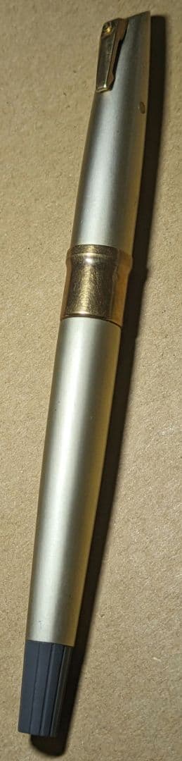 パイロット 初代 キャップレス C-600MW