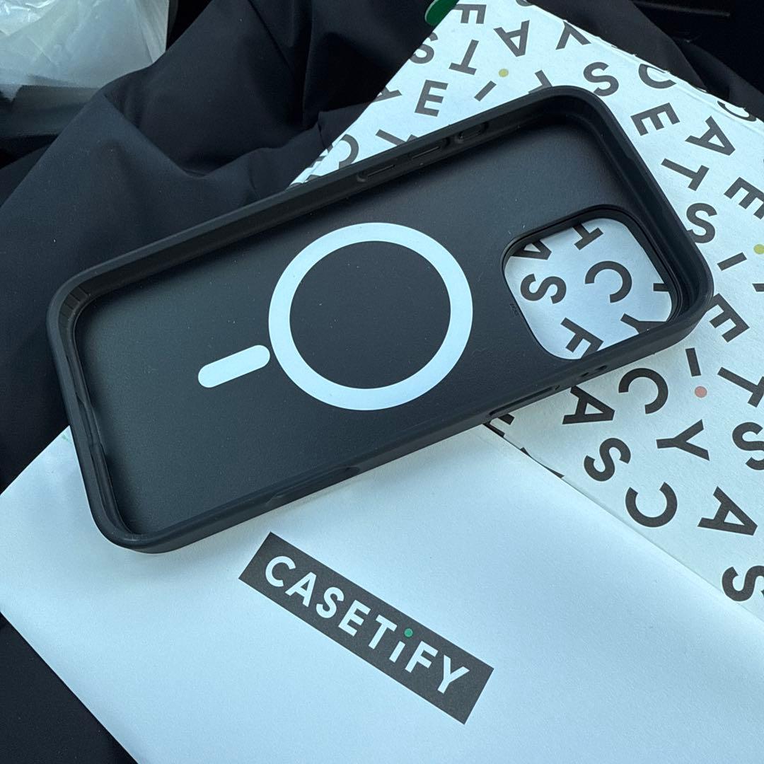 CASETiFY ミラーケースiPhone16プロマックス マグネット対応
