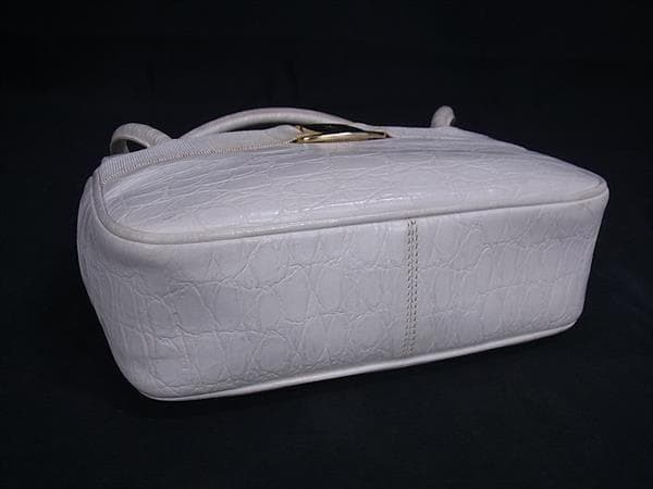 Salvatore Ferragamo フェラガモ クロコダイル型押しレザー