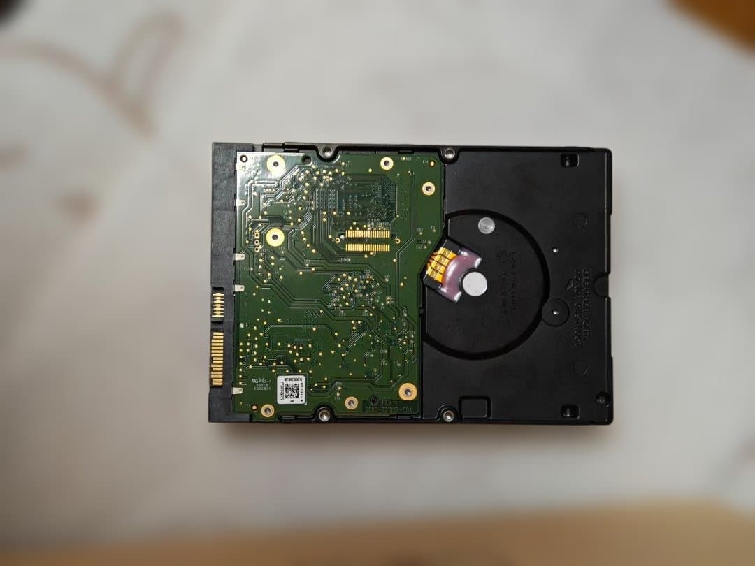 【美品】TerraMaster D4-320 4ベイ HDDケース+おまけ