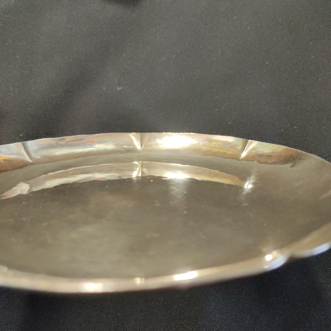 純銀。純銀盆。花形。四世　秦蔵六造。111g。茶道具。銀製品。中古品。