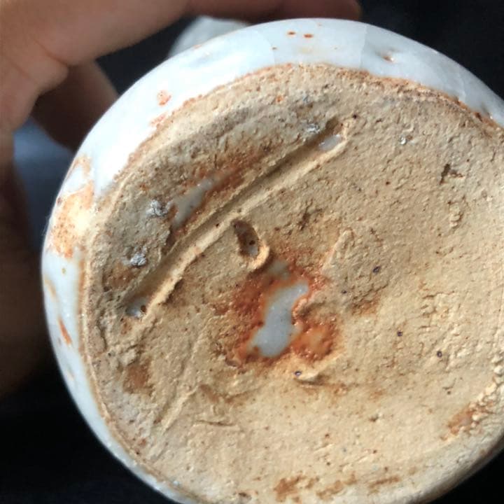 古美術品◼️かなり美しい白い釉薬の花瓶が蔵から出て来ました。