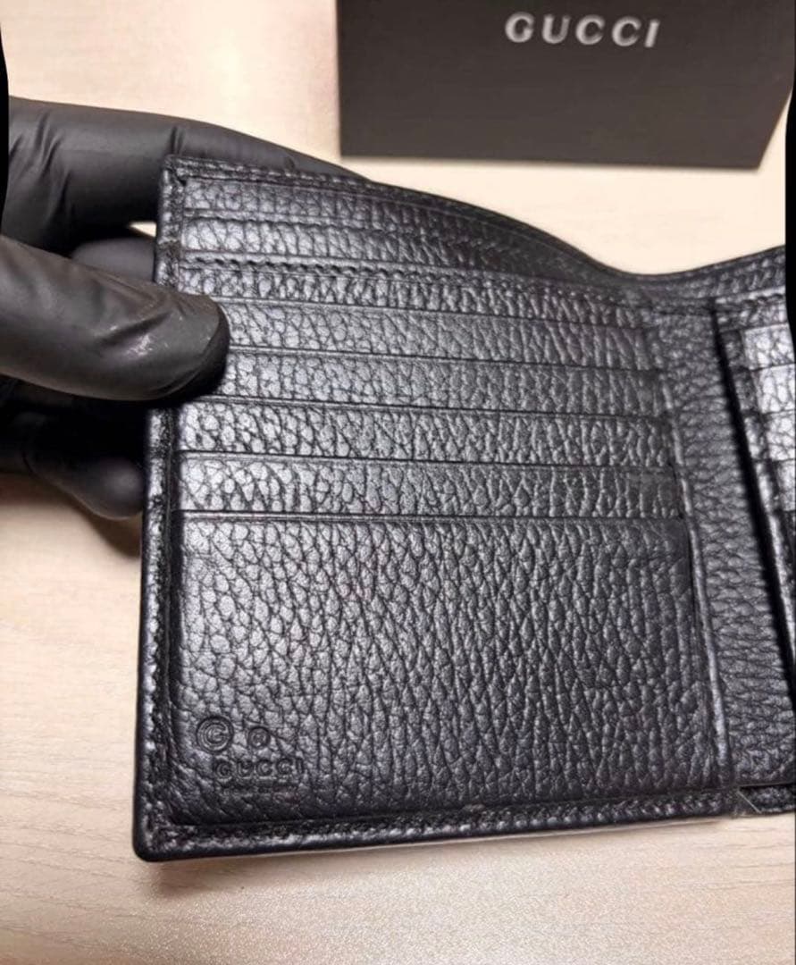 ✨ゲリラ値引き中✨GUCCI グッチ レディース 二つ折り財布