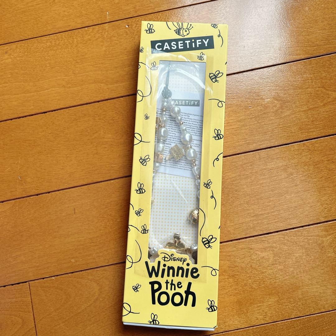完売　新品　CASETiFY Winnie the Pooh ストラップ