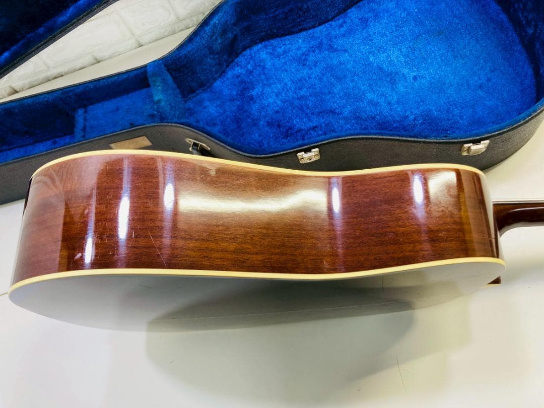 96Z Morris W-18 アコースティックギター ハードケース付 モーリス