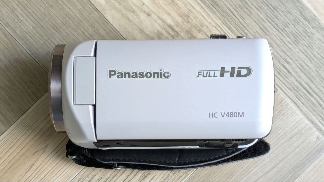 Panasonic HC-V480M ビデオカメラ 本体と付属品★SDカード付き