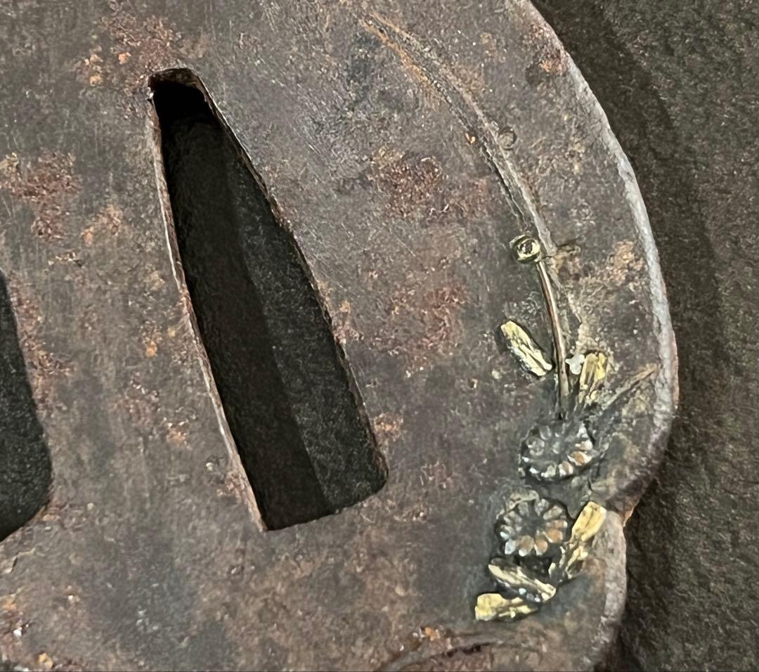 鍔　鉄地　透かし　植物象嵌　2点セット