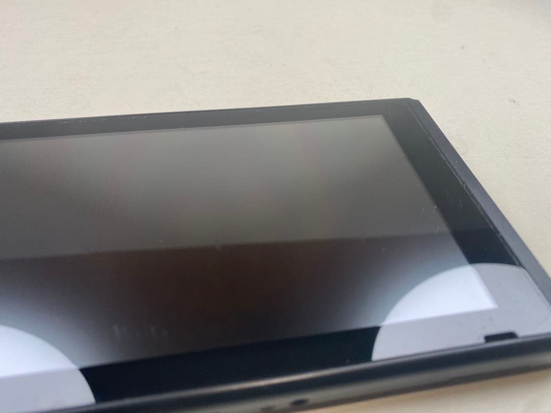 switch 2018年製　本体のみ