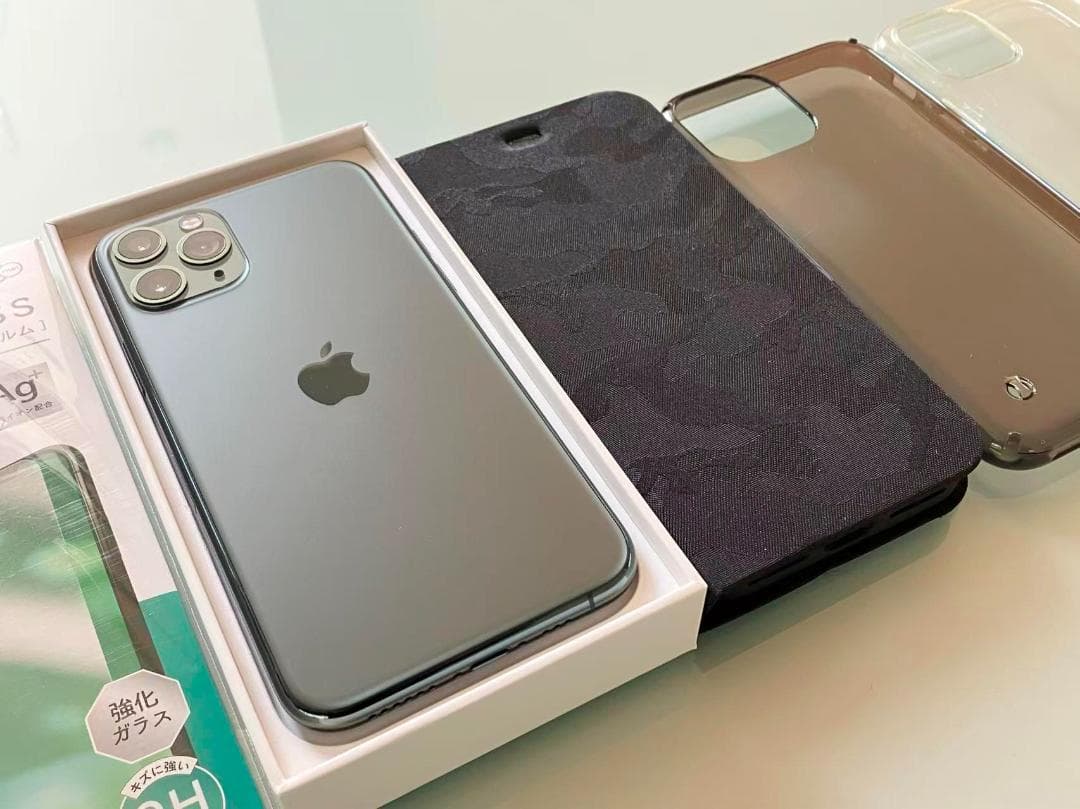 ☆新品同様☆iPhone11 PRO 256GB☆96%☆ミッドナイトグリーン☆