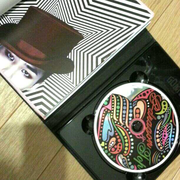 BIGBANGサイン入りCD