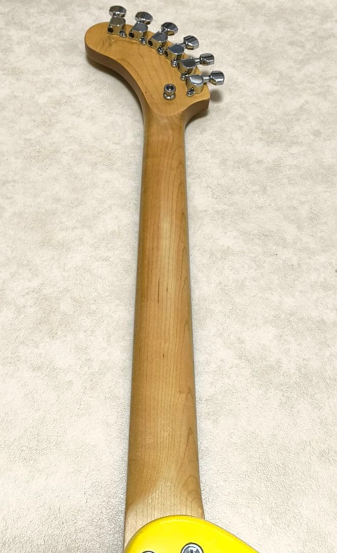 【美品】ZO-3 イエロー アンプ内蔵ミニギター 専用ケース付 ぞーさん