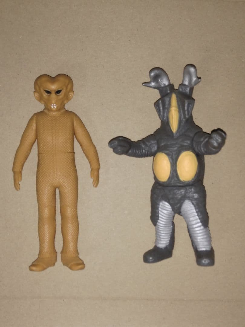 ゼットン二代目　バド星人　ウルトラ怪獣500シリーズガシャポン　ソフビ