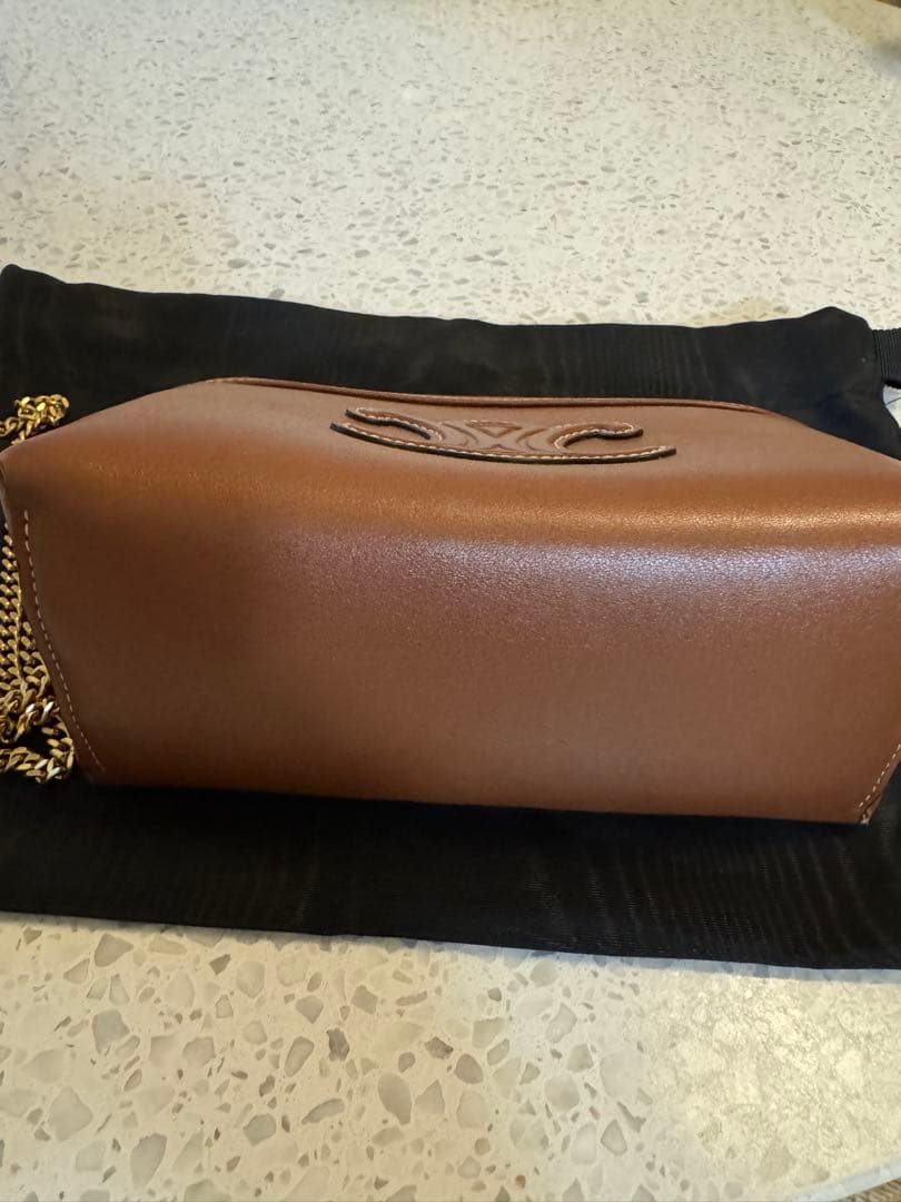 CELINE ブラウンレザー ショルダーバッグ