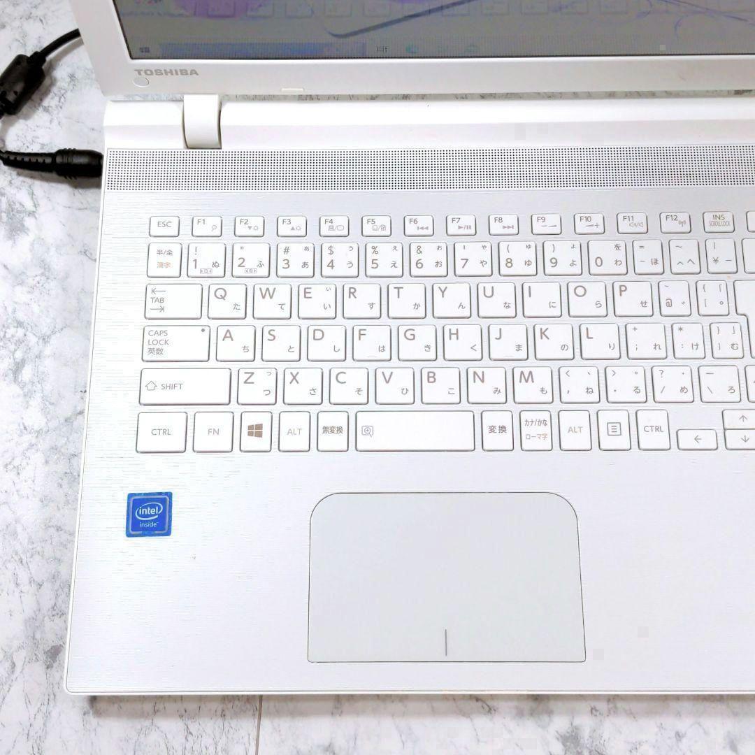 FT32 美品✨快適✨薄型ノートパソコン 8GB SSD WEBカメラ付PC