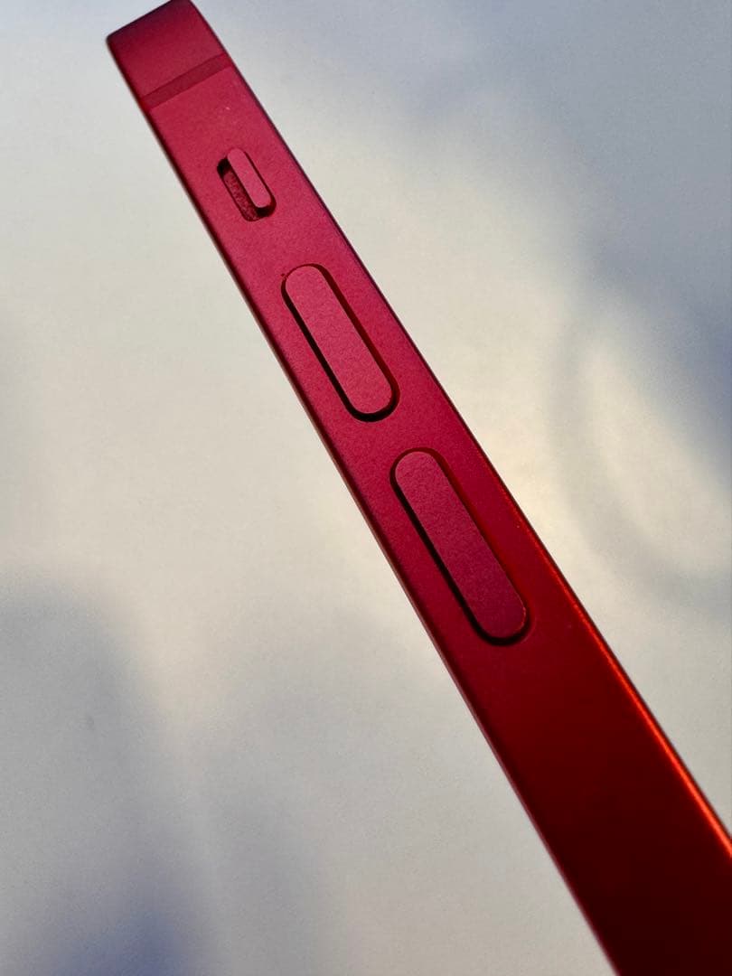 【美品】Apple iPhone 12 レッド 64GB